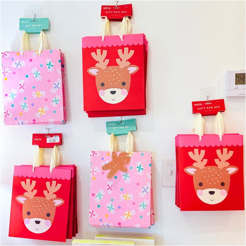 Pink Holiday Gift Bag Sets