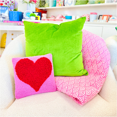 Valentines Wool Hook Pillow w/ Velvet Back