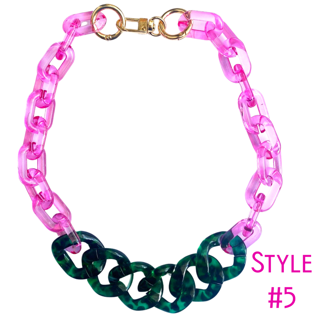 6 Trendy Ways to Style a Chain Link Necklace